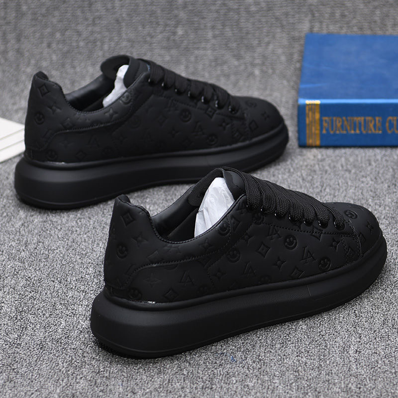 Luxurys Designers shoes Casual mc queens LAV men women white leather platforms black suede bule outdoor sneakers fashion alexander outdoor shoe MC, Beige
Luxurys Designers shoes Casual mc queens LAV men women white leather platforms black suede bule outdoor sneakers fashion alexander outdoor shoe MC, Beige