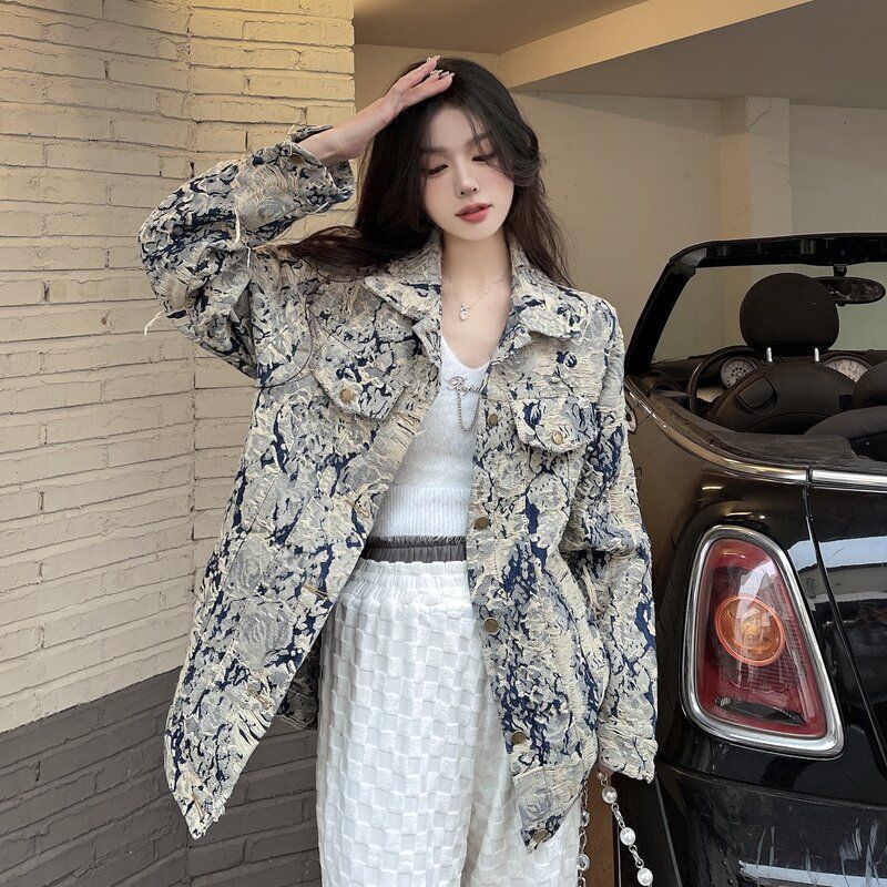 Women's Jackets SuperAen Jacquard Vintage Denim Jacket Women Spring Korean Loose Fashion Jeans Jacket Women 230428