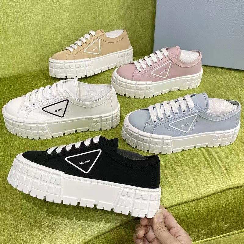Brushed Leather Sneakers For Men Women Flat bottom White Platform Shoes Classic Footwear Sneaker Designer High Quality Tennis Shoe Leisure Trainer Fashion