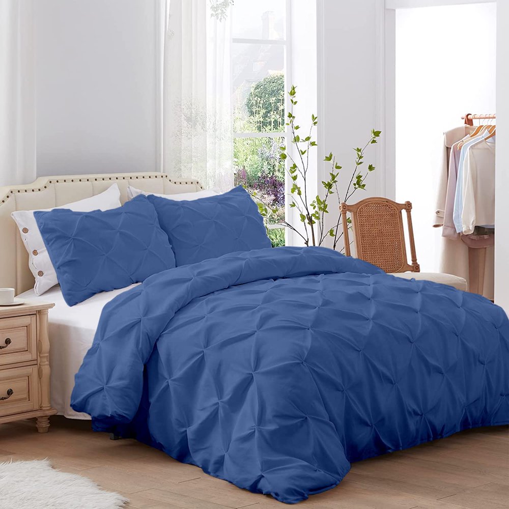 Culture 600 Thread Count Pinch Pleated Textured Duvet Cover - 100 Egyptian Cotton Comforter Cover with Zipper Closure Corner Ties Plush 
Culture 600 Thread Count Pinch Pleated Textured Duvet Cover - 100 Egyptian Cotton Comforter Cover with Zipper Closure Corner Ties Plush
