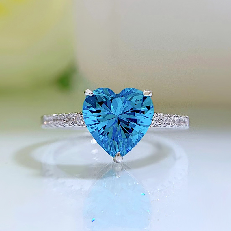 Brand Wedding Rings Simple Fine Jewelry Soild 100% 925 Sterling Silver Heart Designer Shape Aquamarine Moissanite Gemstones Party Women Engagement Ban