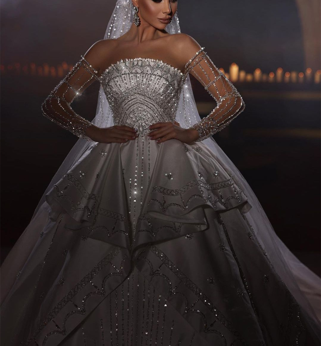 Luxury Ball Gown Wedding Dresses Long Sleeves Bateau Strapless Sequins Applique Lace Ruffles Bridal Gowns Beads Formal Dress Plus Size Custom Made Ves