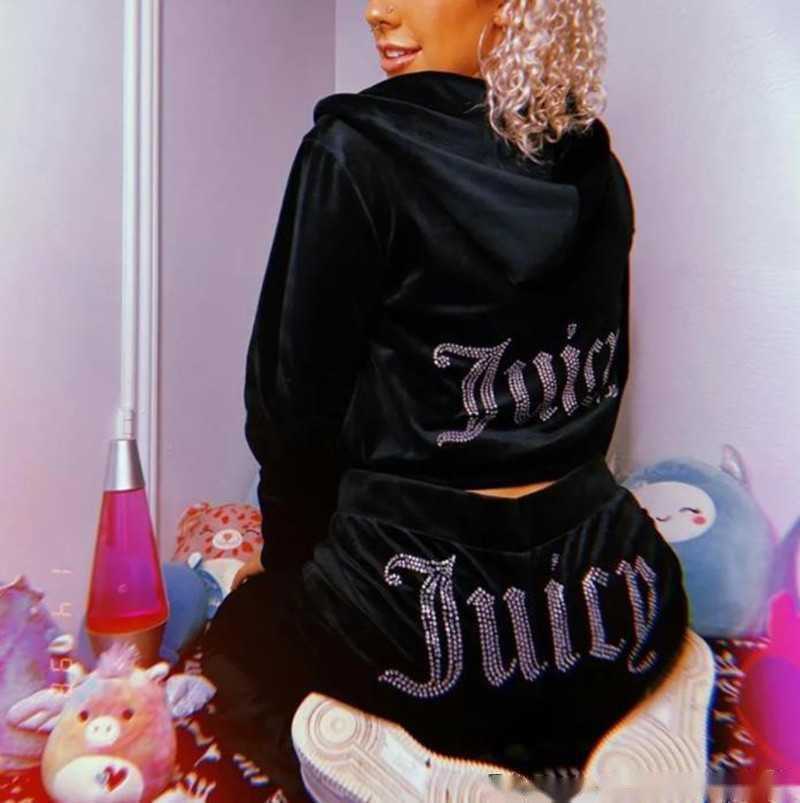 womens Designer two piece pants juicy long sleeve zipper jacket loose pant jogger tracksuit casual Letter suits top huiya03 000
womens Designer two piece pants juicy long sleeve zipper jacket loose pant jogger tracksuit casual Letter suits top huiya03 000