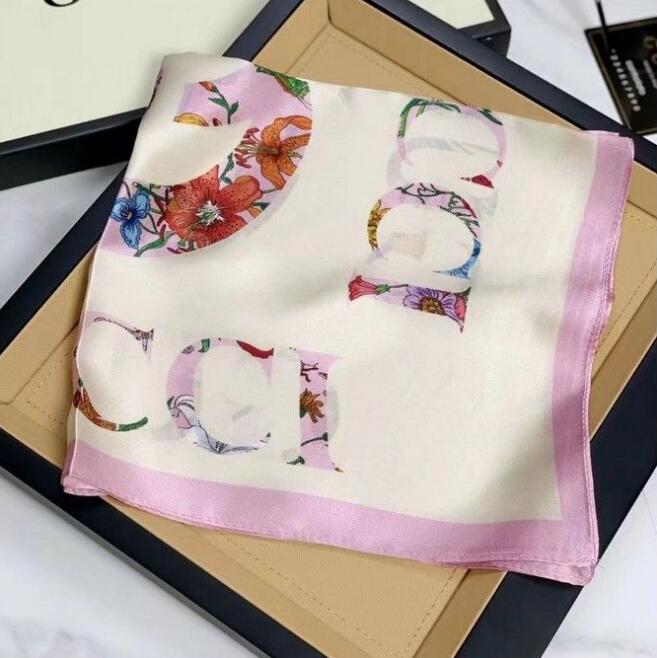 12 1style Silk Scarf Head Scarfs For Women Winter Luxurious Scarf High End Classic Letter pattern Designer shawl Scarves New Gift Easy to match Soft Touch Above 70-90cm
12 1style Silk Scarf Head Scarfs For Women Winter Luxurious Scarf High End Classic Letter pattern Designer shawl Scarves New Gift Easy to match Soft Touch Above 70-90cm