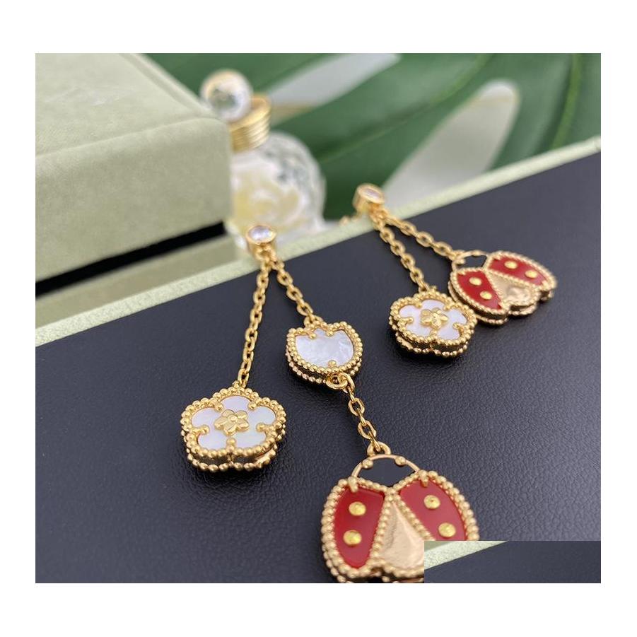 Dangle Chandelier Natural Shell Earrings For Women Clover Charm Ladybug Four Leaf Flowers Drop Delivery Jewelry Dhrc6
Dangle Chandelier Natural Shell Earrings For Women Clover Charm Ladybug Four Leaf Flowers Drop Delivery Jewelry Dhrc6