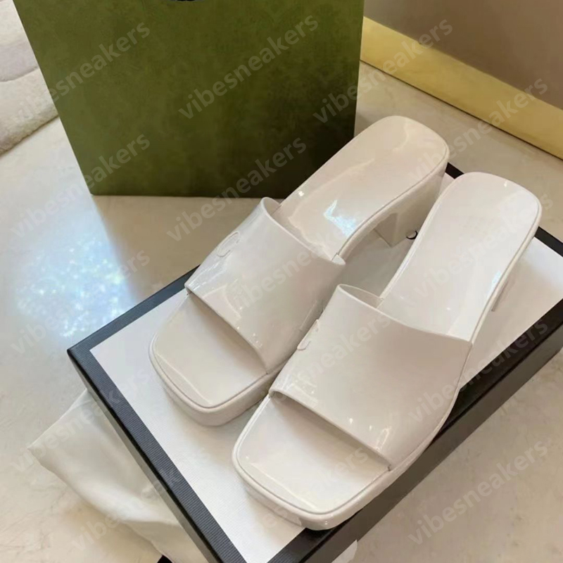 Brand woman rubber slides slipper designer lady Sandals summer jelly slide high heel slippers luxury Casual shoes Womens Leather Alphabet beach shoe
Brand woman rubber slides slipper designer lady Sandals summer jelly slide high heel slippers luxury Casual shoes Womens Leather Alphabet beach shoe