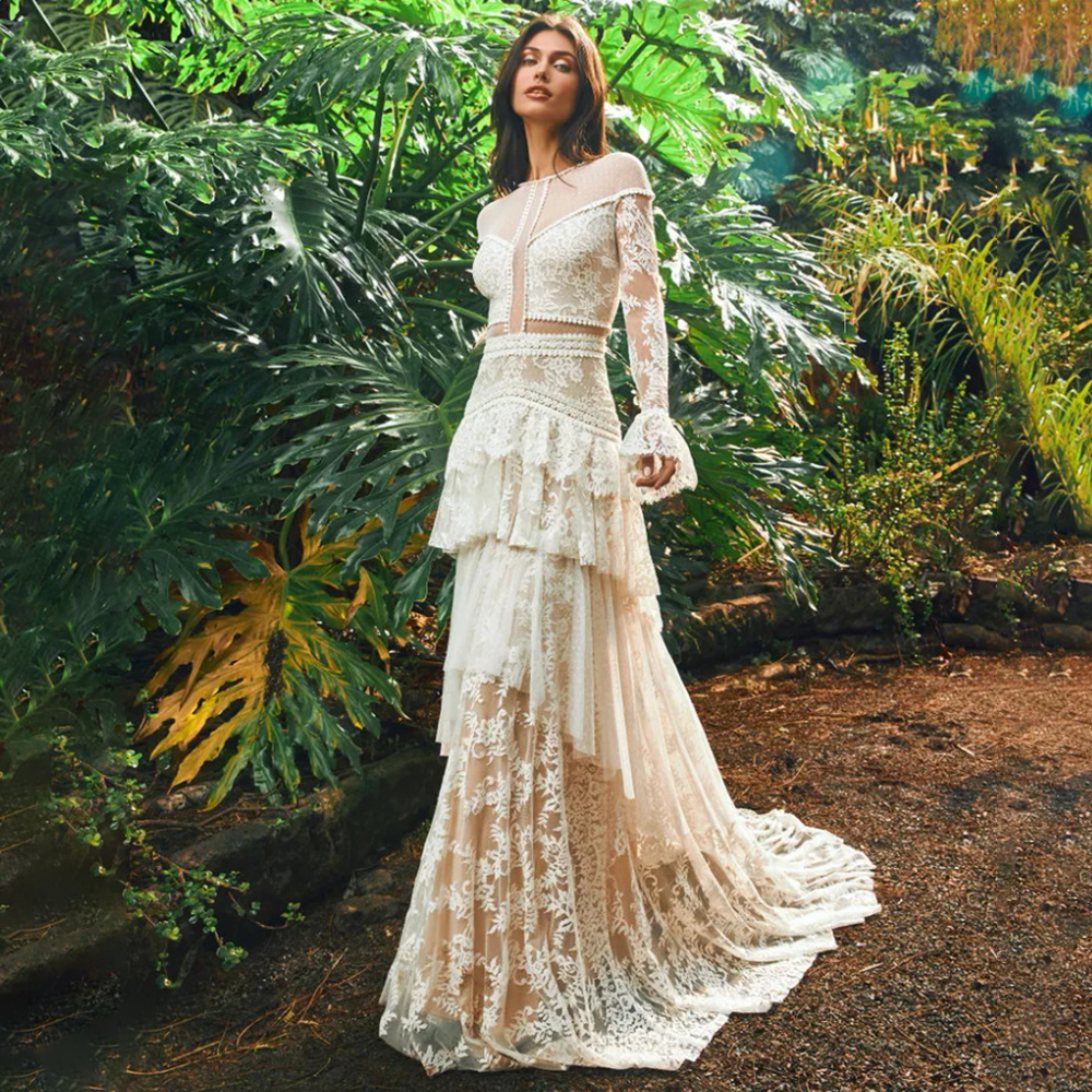 Ivory Champagne Beach Lace Wedding Dresses Hippie Long Sleeve Fit and Flare Semi Transparent Dotted Tulle Bridal Gowns