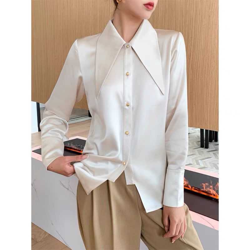 Women's Blouses Shirts Long Sleeve White Satin Blouse Women Autumn Fashion Loose Vintage Button Shirt Women Clothing Korean Chic Lapel Office Lad