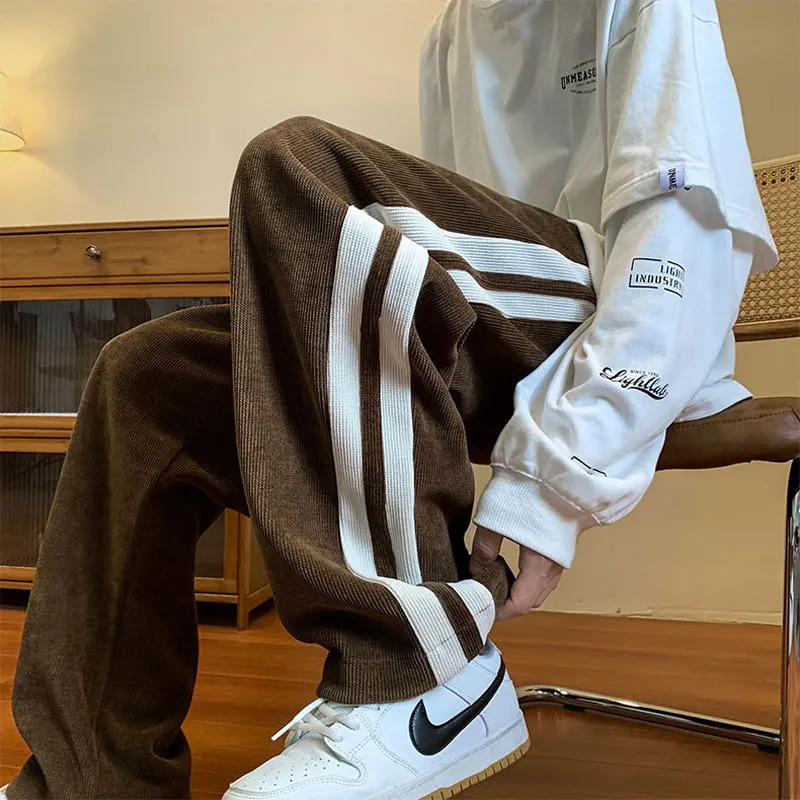 Mens Pants Autumn Winter Fashion Loose Casual Corduroy Trousers Sport Joggers Straight Hip Hop Wide Leg Streetwear Clothes 231127