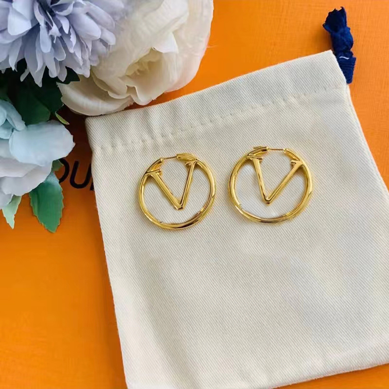 woman 18k gold hoop earring designer fashion earings Stainless steel non allergic non fading Wedding Christmas Holiday Gift