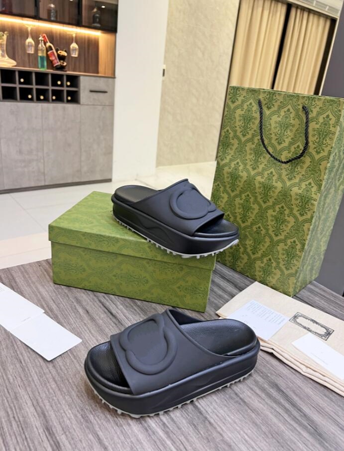 Designer women's interlocking double letter sandals men's thick sole slippers jelly slider luxury fashion casual party size 35-45, with original box
