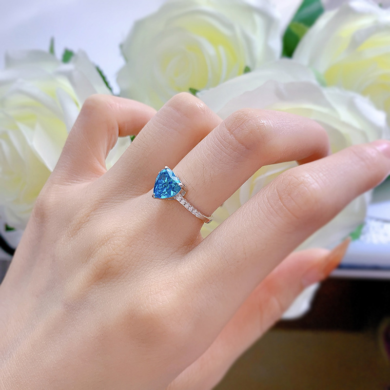 Brand Wedding Rings Simple Fine Jewelry Soild 100% 925 Sterling Silver Heart Designer Shape Aquamarine Moissanite Gemstones Party Women Engagement Ban