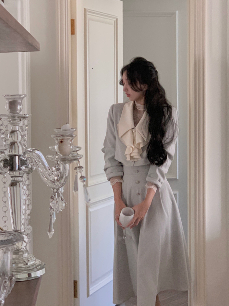 Two Piece Dress Elegant 2 Piece Dress Set Women Long Sleeve Crop Tops Casual Black Midi Skirt Autumn Slim Retro Office Lady Korean Suits 230428