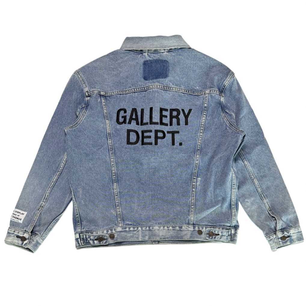 Designer Clothing Fashion denim coats Galleryes Depts New American Vintage Embroidery Letters Washed Old Denim Jacket Outwear Hip Hop Streetwear, Shipping fee
Designer Clothing Fashion denim coats Galleryes Depts New American Vintage Embroidery Letters Washed Old Denim Jacket Outwear Hip Hop Streetwear, Shipping fee
