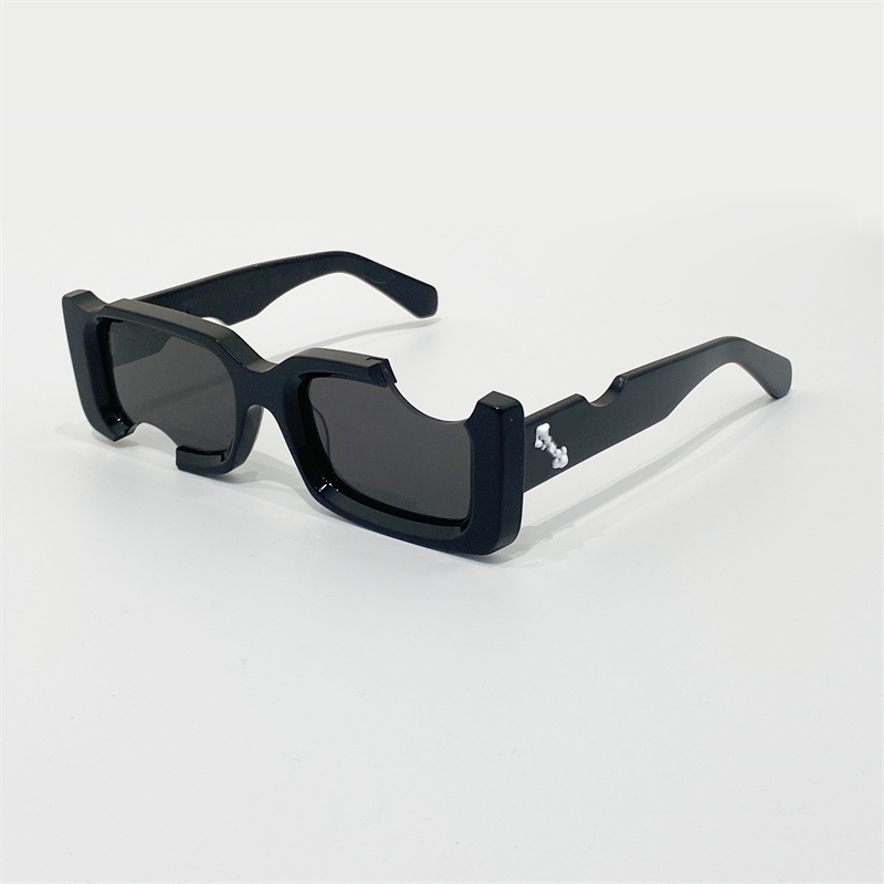 hot brand designer Sunglasses For men and Women mens sunglasses for ladies amphoteric womens Style sun glasses Fashion rock funky UV400 Eyeglasses with original box
hot brand designer Sunglasses For men and Women mens sunglasses for ladies amphoteric womens Style sun glasses Fashion rock funky UV400 Eyeglasses with original box