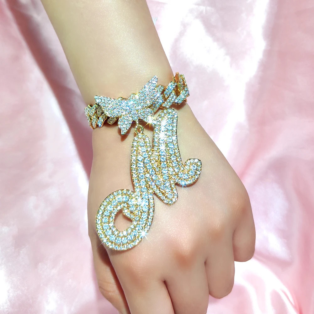 Beaded Necklaces 2Pcs Iced Out Butterfly Initial Cuban Necklace Bracelet For Women Rhombus Link Chain Cursive Letter Set Jewelry 231127