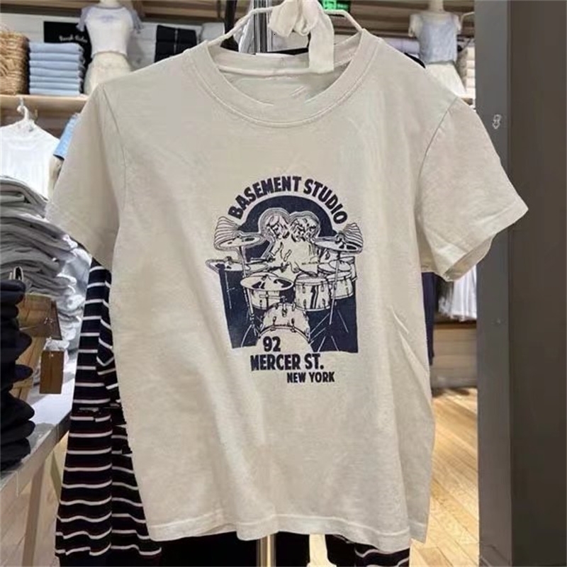Women's T Shirt Atasan Rajut Lengan Pendek Wanita Kaus Cetak Drum Huruf Leher O Putih Kasual Mode Musim Panas 230427