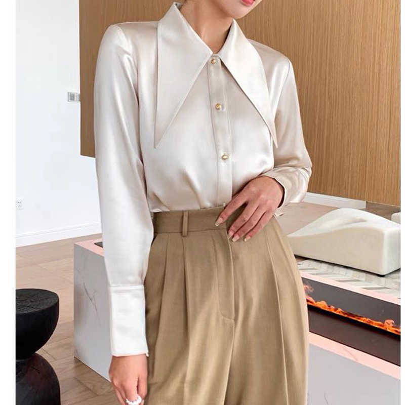Women's Blouses Shirts Long Sleeve White Satin Blouse Women Autumn Fashion Loose Vintage Button Shirt Women Clothing Korean Chic Lapel Office Lad