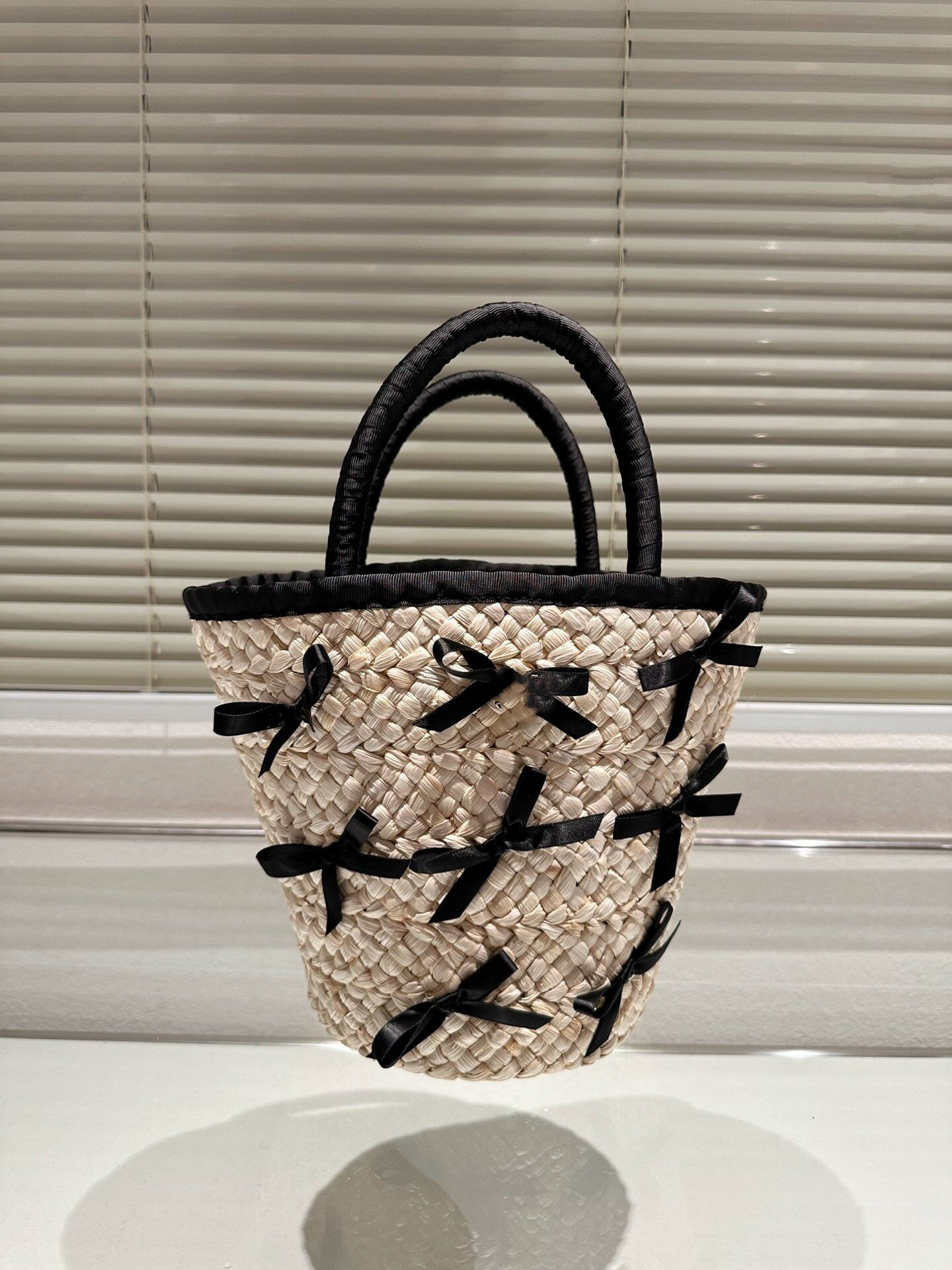 CC Bag Luxury Brand Shoulder Bags 22P Classic Quilted Flap straw plaited article Bags Crossbody Shoulder Bow shaped cone Cosmetic Handbags, Customize
CC Bag Luxury Brand Shoulder Bags 22P Classic Quilted Flap straw plaited article Bags Crossbody Shoulder Bow shaped cone Cosmetic Handbags, Customize