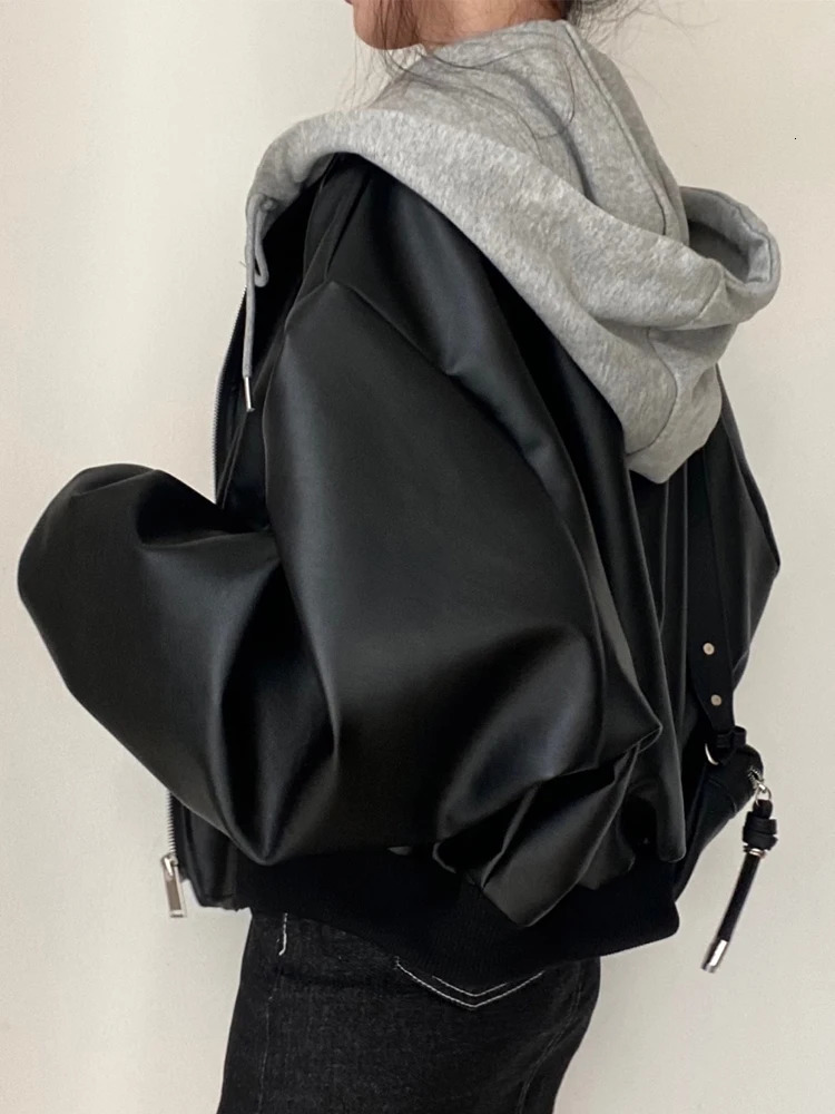 Womens Leather Faux Pu Jacket Women Korean Fashion Vintage Moto Biker Coat Female Autumn Loose Long Sleeve Hooded Zipper Short Overcoat 231129