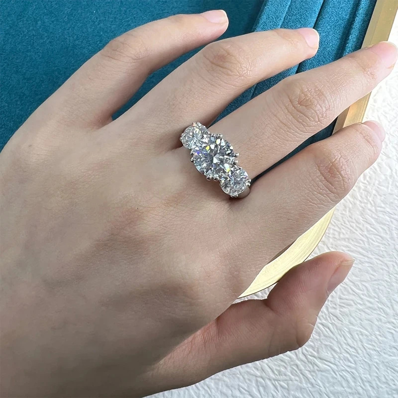 Wedding Rings NKHOG 3 Stones 5CT For Women Engagement 925 Sterling Silver Ring D Color VVS Lab Diamond Jewelry Gift 231129
