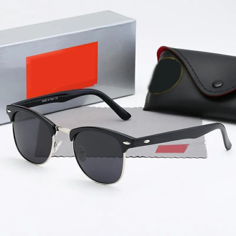 Black full frame classic retro round sunglasses man fashion luxury brand women glasses beach outdoor american eyewear leisure time designer sunglasses
Black full frame classic retro round sunglasses man fashion luxury brand women glasses beach outdoor american eyewear leisure time designer sunglasses