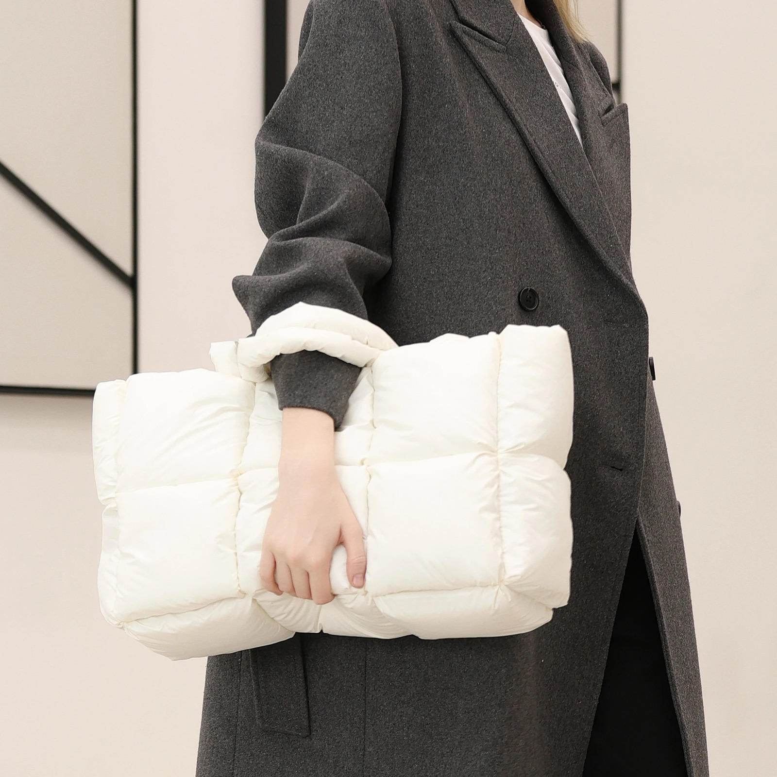 Evening Bags Herald Puffer Tote Bag for Women Large Quilted Puffy Handbag Lightweight Winter Down Cotton Padded Trendy Shoulder Purse 231128 122c