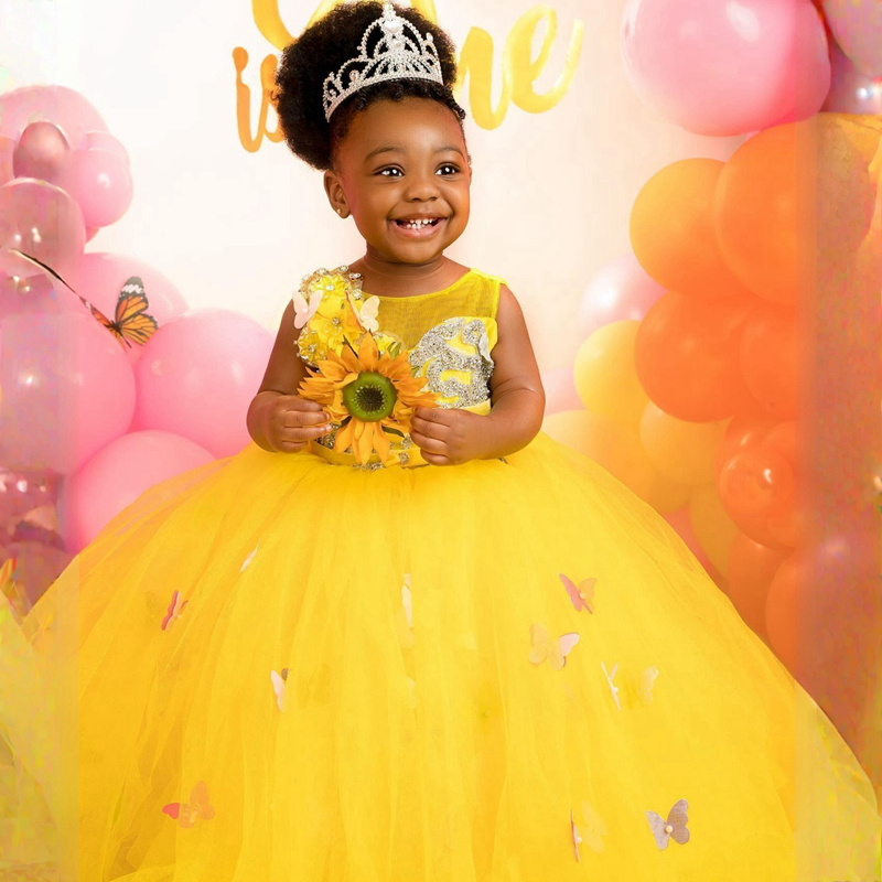 R&W Light Yellow wer Girl Dresses Little Kids Ball Gown Jewel Appliqued Crystals Tulle Tiered First Birthday Party Dress African Gowns F009