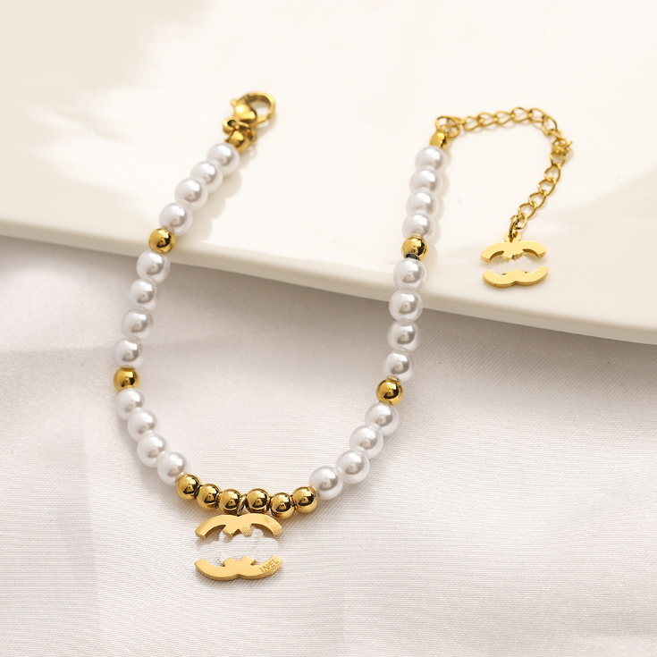 Pearl Women Bracelet Luxury Love Chains Bracelet Designer 18K Gold Plated Jewelry Wedding Party Accessories 2023 New Gifts Bracelet Wholesale
Pearl Women Bracelet Luxury Love Chains Bracelet Designer 18K Gold Plated Jewelry Wedding Party Accessories 2023 New Gifts Bracelet Wholesale