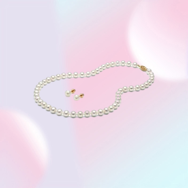 Charming 78mm South Seas White Pearl Necklace 18 Inch 14k Gold Clasp