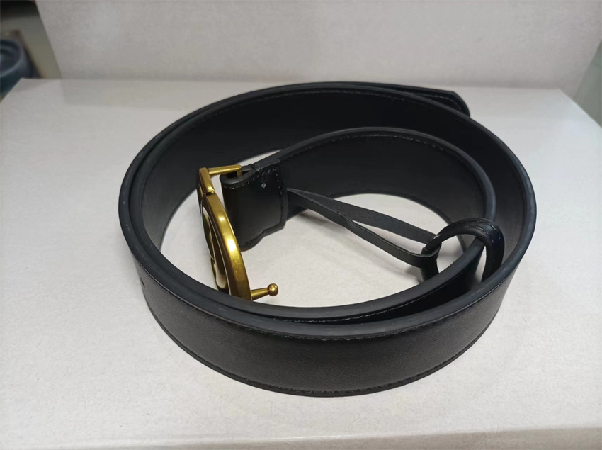 2022 M Luxury designer Belt G Buckle Fashion Genuine Leather Women Belts For men Letter Double Big gold classical, Black
2022 M Luxury designer Belt G Buckle Fashion Genuine Leather Women Belts For men Letter Double Big gold classical, Black