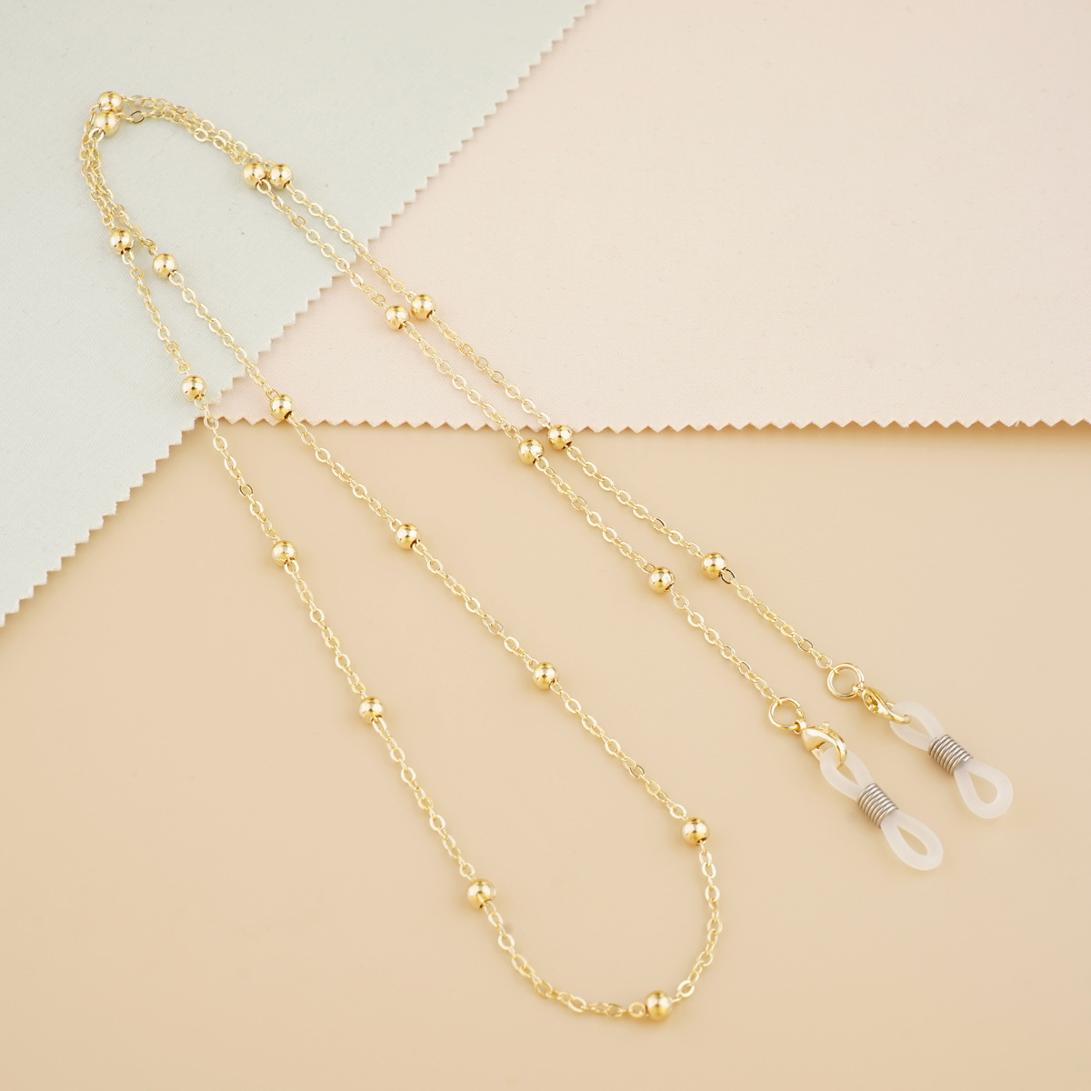 Fashionable Gold Silver Eyeglasses Chains for Women Men Sunglasses Neck Strap Reading Glasses Chain Holder Chain Rope Eyeglass Strap Eyewear Accessori