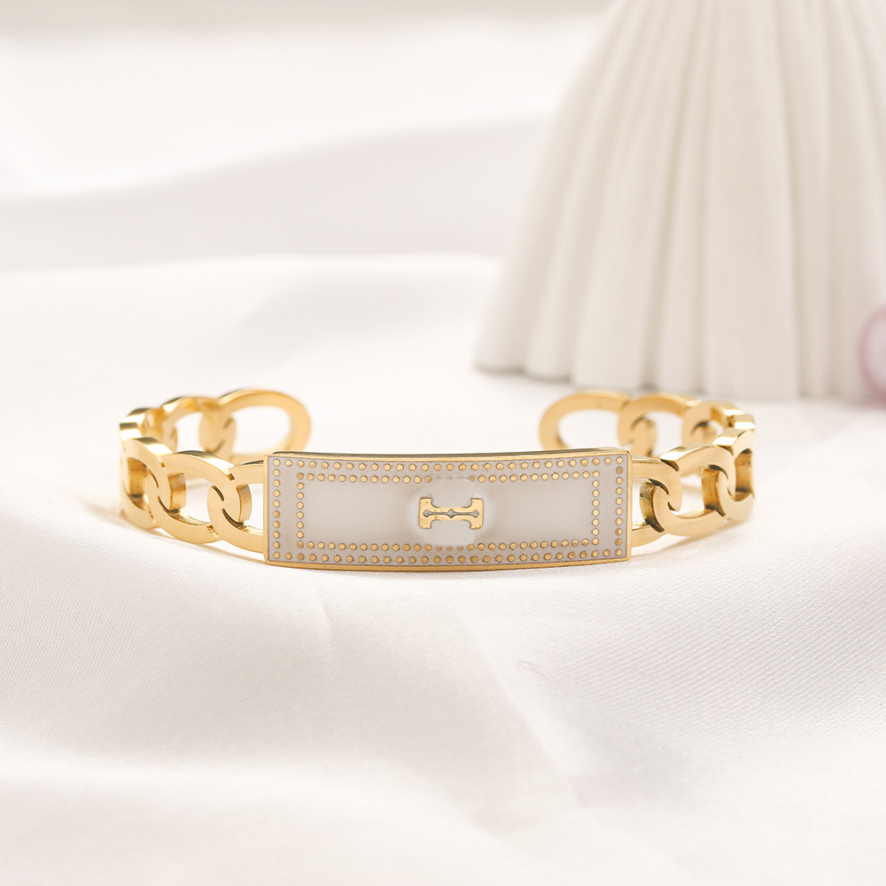 bangles bangle Luxury Bracelets Women Designer Letter Jewelry 18K Gold Plated Stainless steel Wristband Cuff Fashion Accessories Letter
bangles bangle Luxury Bracelets Women Designer Letter Jewelry 18K Gold Plated Stainless steel Wristband Cuff Fashion Accessories Letter