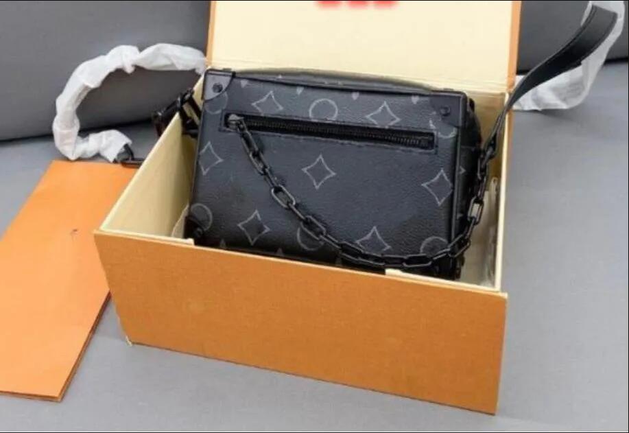 Black Flower symmetrical Trunk Box Bag genuine leather Mini Bucket Shoulder Bags Pouch Women fashion New Cross Body handbag louiseitys Purse viutonitys
Black Flower symmetrical Trunk Box Bag genuine leather Mini Bucket Shoulder Bags Pouch Women fashion New Cross Body handbag louiseitys Purse viutonitys