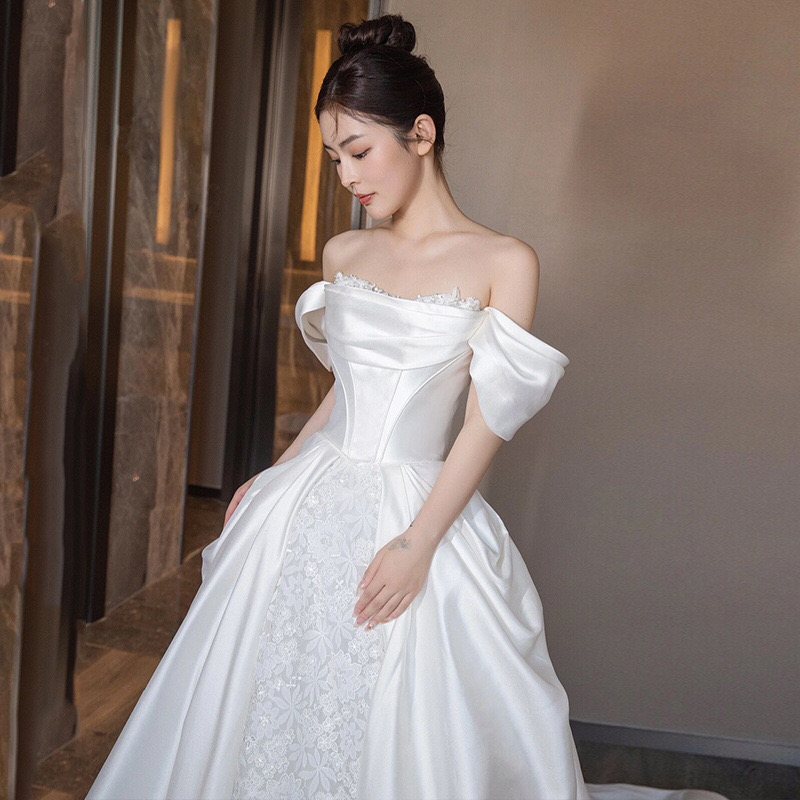 satin lace Crystal country wedding dresses 2023 african long train sexy off shoulder Arabic Satin church garden bridal reception gowns plus size boho 