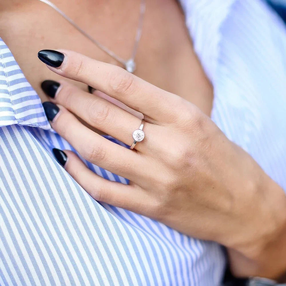 Wedding Rings 1CT 2CT Round Bubble Bezel Set Ring for Women 925 Sterling Silver Plated 18K Gold with GRA Engagement 231129