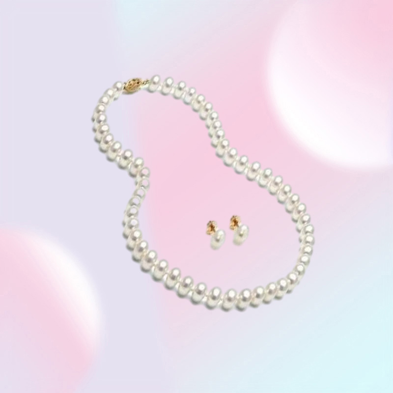 Charming 78mm South Seas White Pearl Necklace 18 Inch 14k Gold Clasp