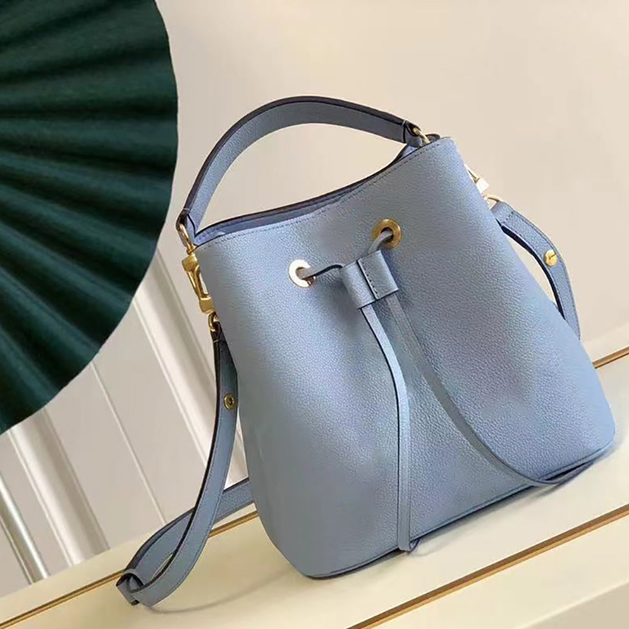luxury Tote Bag Designer Bucket Bag Handbag Genuine leather Shoulder Bag 20CM Top-level Replication Crossbody Bag With Box WL057, M45716
luxury Tote Bag Designer Bucket Bag Handbag Genuine leather Shoulder Bag 20CM Top-level Replication Crossbody Bag With Box WL057, M45716