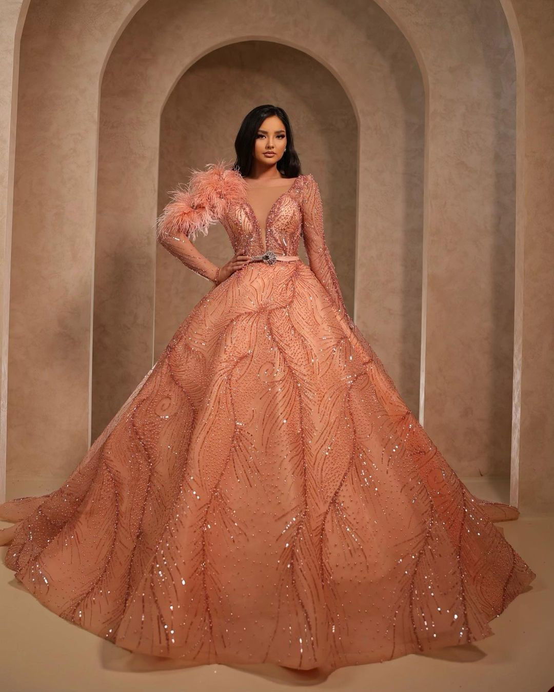 Feathers Glitter Prom Dresses Deep V Neck Beading Lace Party Dresses Long Sleeves Custom Made Evening Dress