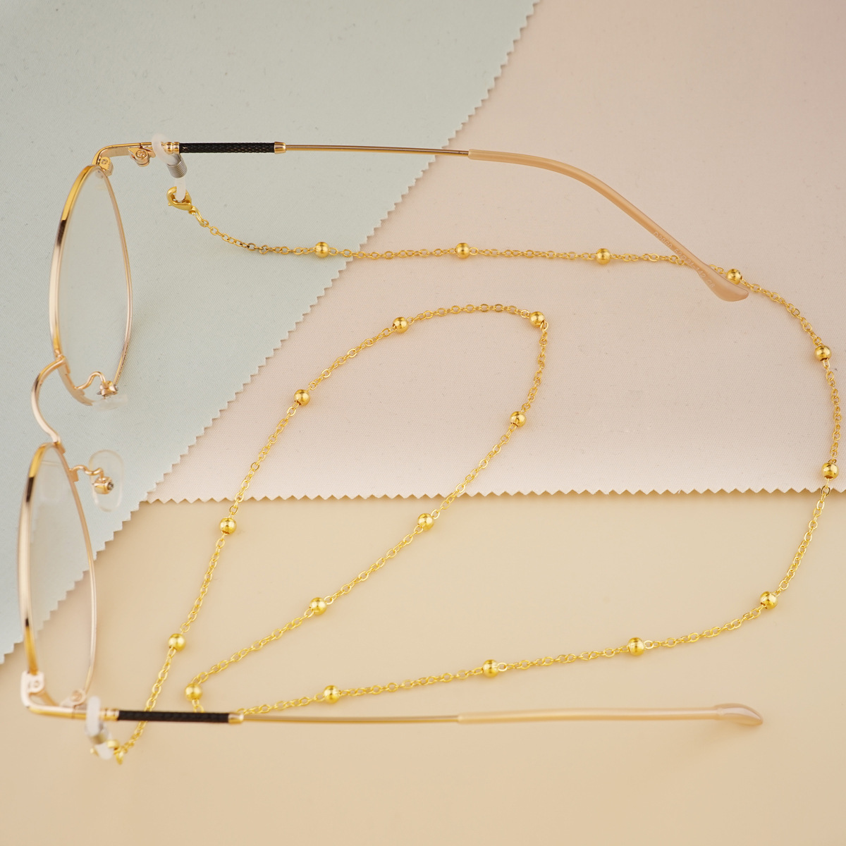 Fashionable Gold Silver Eyeglasses Chains for Women Men Sunglasses Neck Strap Reading Glasses Chain Holder Chain Rope Eyeglass Strap Eyewear Accessori