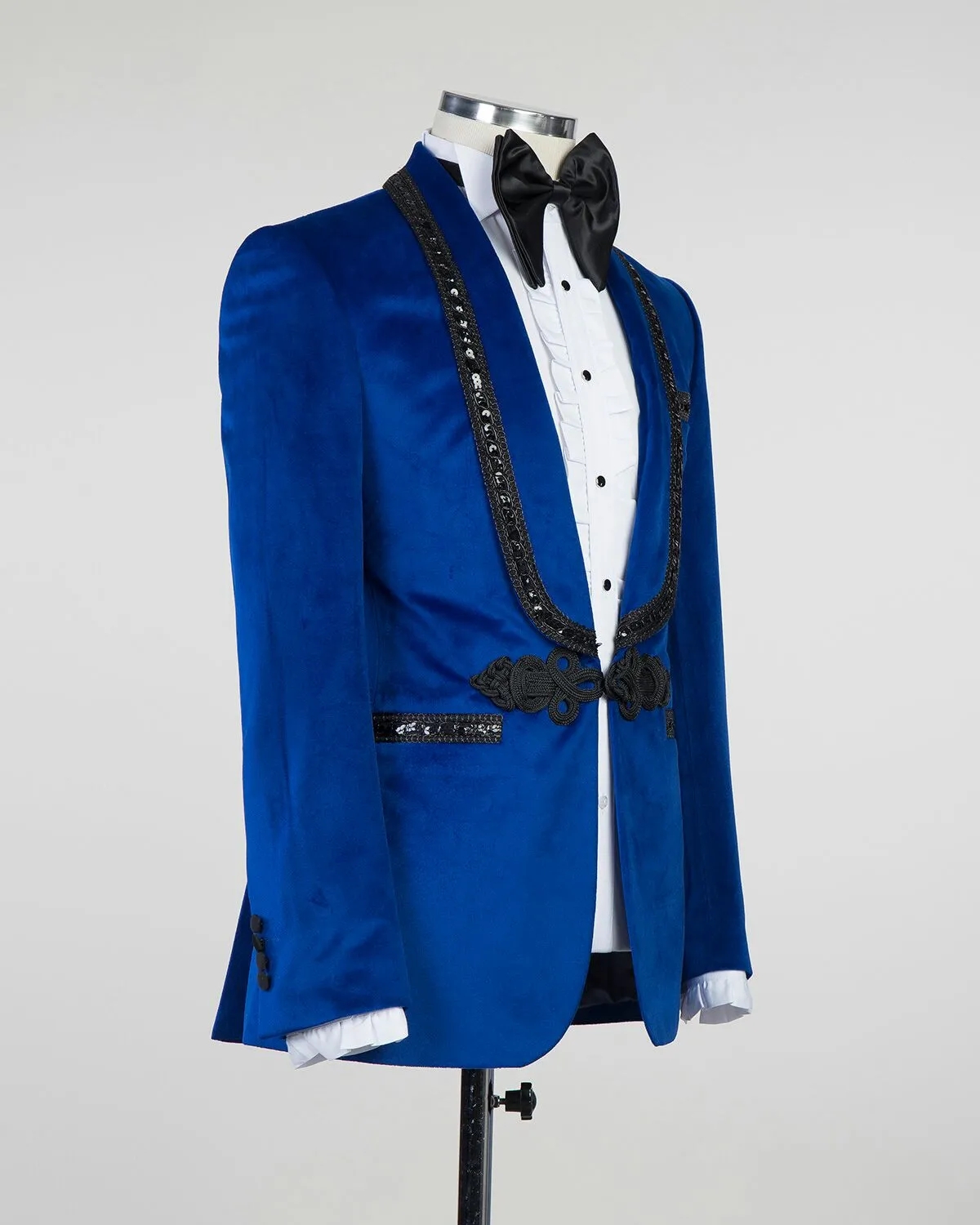 Royal Blue Velvet Wedding Tuxedos Slim Fit Mens Suits Sequined Shawl Lapel Blazers Knot Button Formal Suit Only Jacket