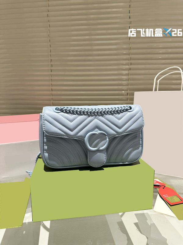 Mini waist pac Womens Crossbody Bag Fashion Leather Quilted One Shoulder Wallet with Convertible Chain Strap Classic Bag Handbag, 9-size 18 * 10cm without packaging box
Mini waist pac Womens Crossbody Bag Fashion Leather Quilted One Shoulder Wallet with Convertible Chain Strap Classic Bag Handbag, 9-size 18 * 10cm without packaging box
