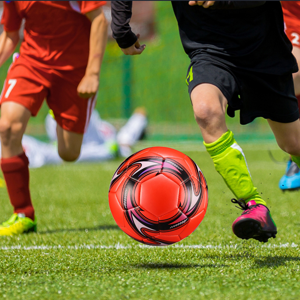 Balls Machinestitched Football Ball Kids Competition Soccer Balls Waterproof Antipressure Size 5 Training Sports 230428