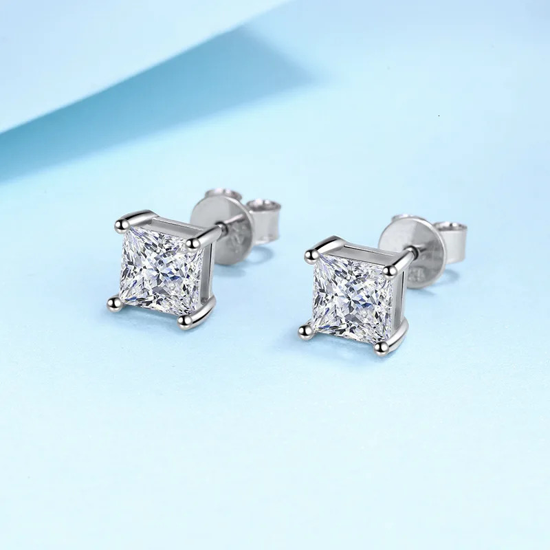 Ear Cuff Smyoue Princess Cut 122CT Stud Earrings for Women Men VVS Simulated Diamond Studs 925 Sterling Silver Jewelry 231129