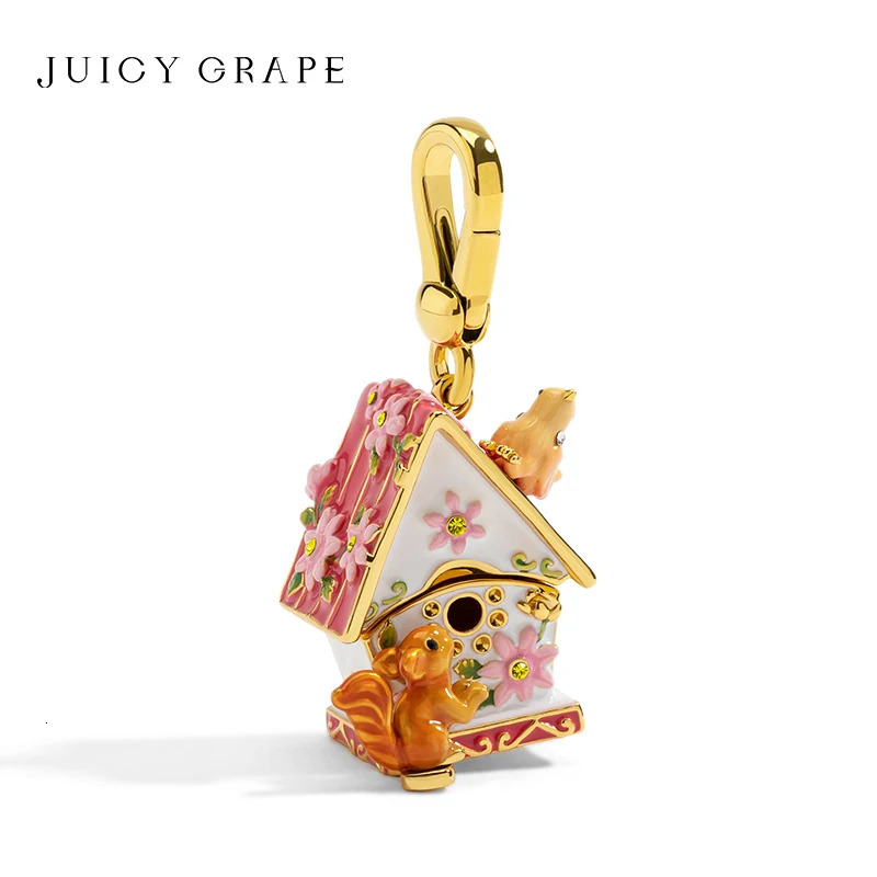 Chokers JUICY GRAPE House of Charms Pendant Necklace Sweater Chain Squirrel Keychain 18K Gold Plated Christmas Gifte 231129