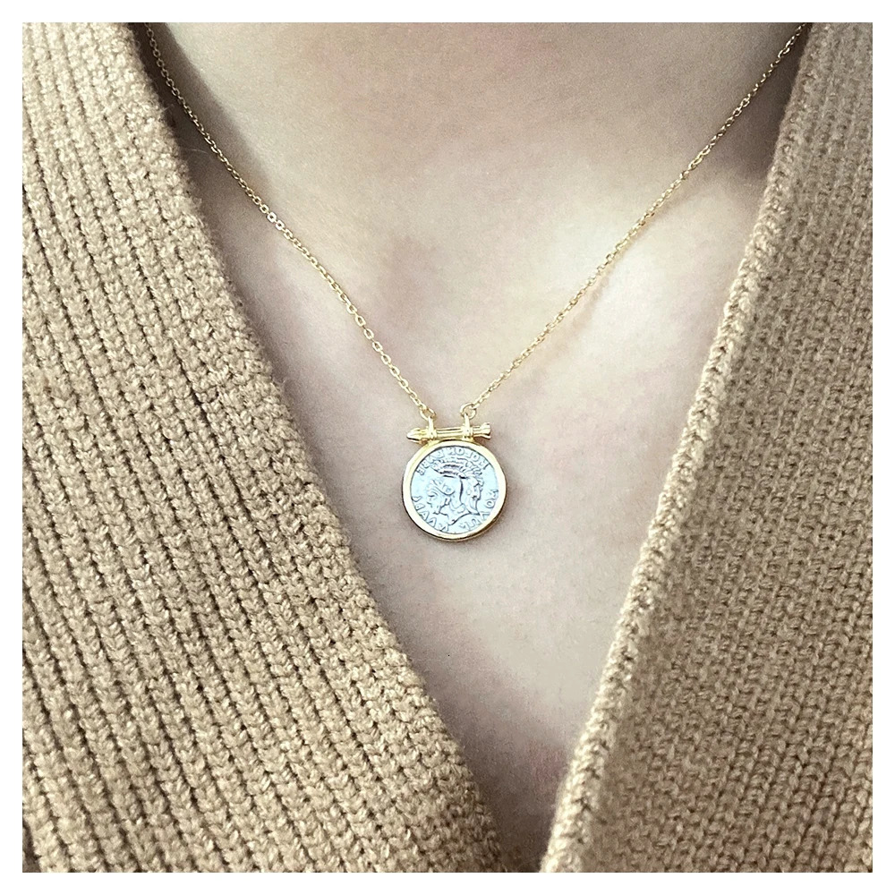 Chokers 925 Sterling Silver Antique Round Coin Necklace 18K Gold Plated Chain Roman Empire Knight Pendant Vintage Fine Jewelry For Women 231129