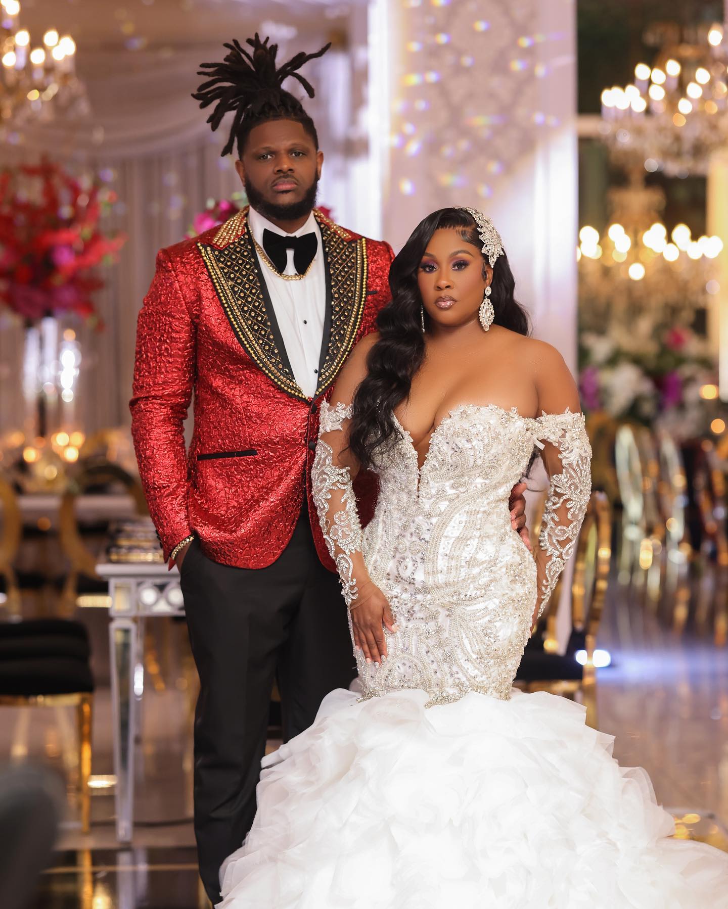 Elegant Beading Lace Mermaid Wedding Dress Off Shoulder Sequined Wedding Gowns Ruffles Train Bridal Dress Vestidos De Novia