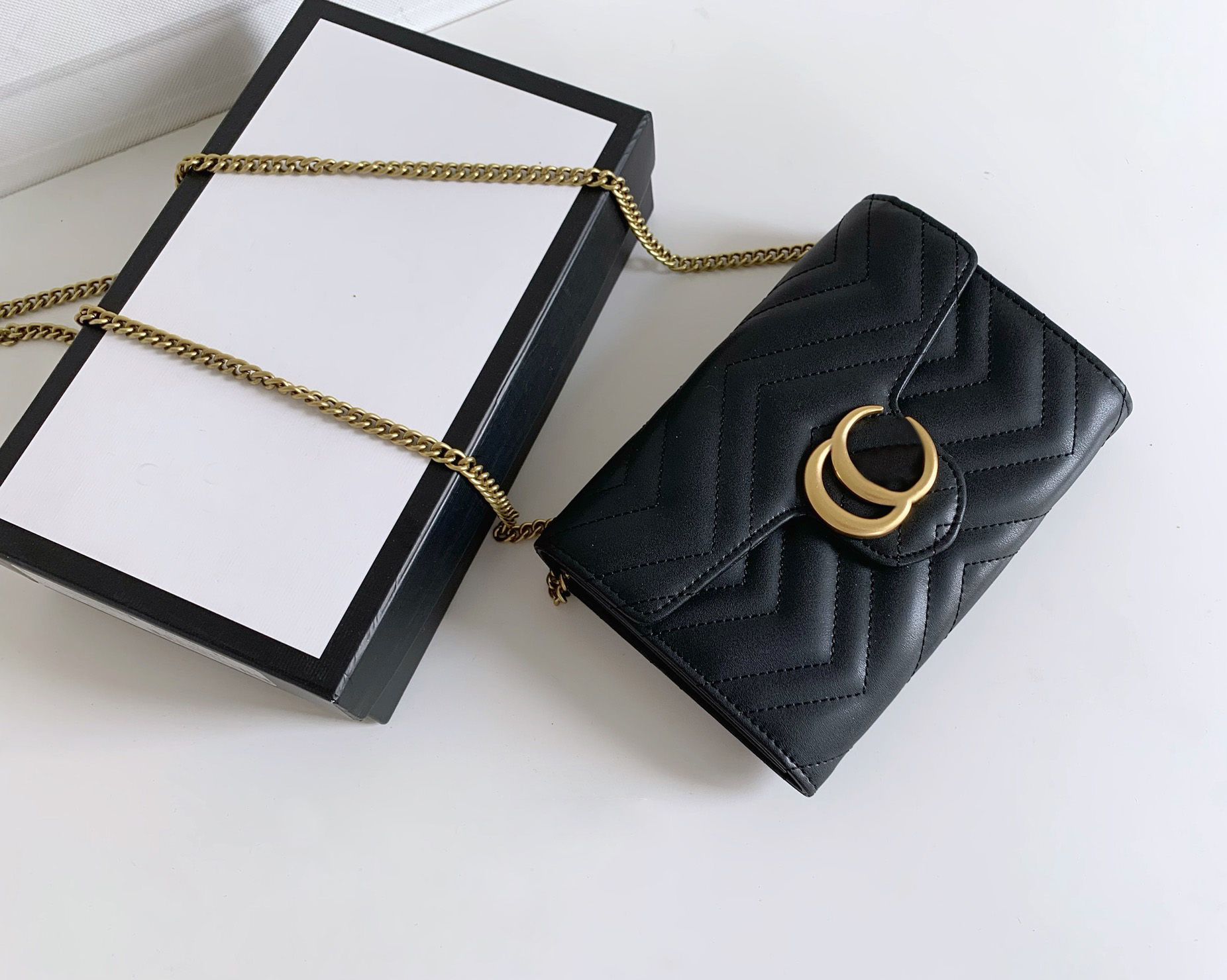 Designer shoulder bag women marmont handbags luxury golden chains bags Top-quality leather mini crossbody purses jackie1961 ladies fashion clutch, 474575#double g design
Designer shoulder bag women marmont handbags luxury golden chains bags Top-quality leather mini crossbody purses jackie1961 ladies fashion clutch, 474575#double g design