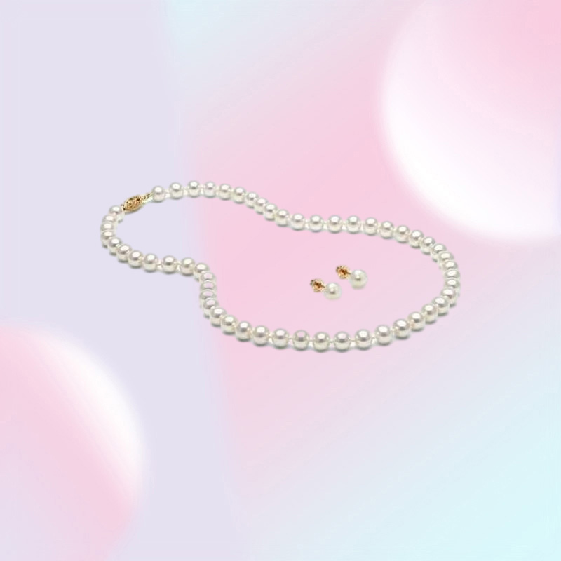 Charming 78mm South Seas White Pearl Necklace 18 Inch 14k Gold Clasp
