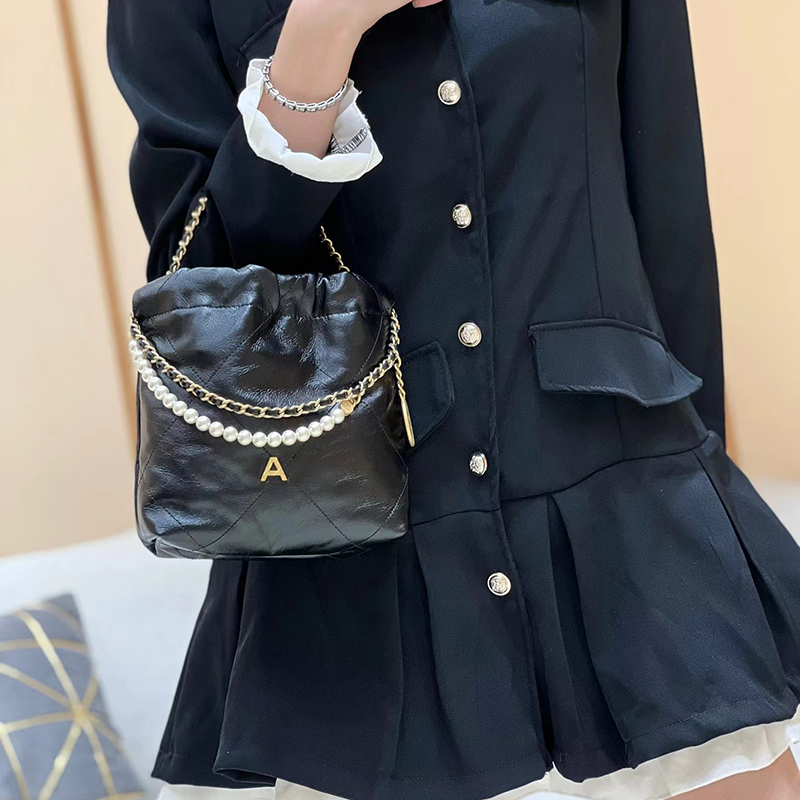 Luxury Tote Bag Designer 22 Mini Handbag AS3980 Crossbody Bag 10A Calfskin Shoulder Bags With Box C015
Luxury Tote Bag Designer 22 Mini Handbag AS3980 Crossbody Bag 10A Calfskin Shoulder Bags With Box C015